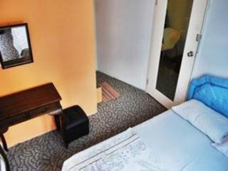 Berambih Lodge Kuching Ngoại thất bức ảnh